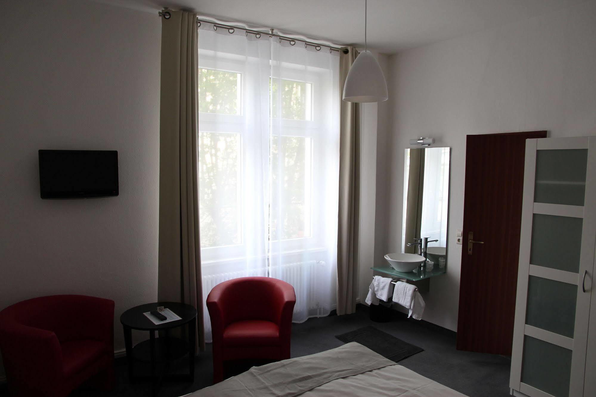 Hotel Deutscher Kaiser Baden-Baden Exteriör bild